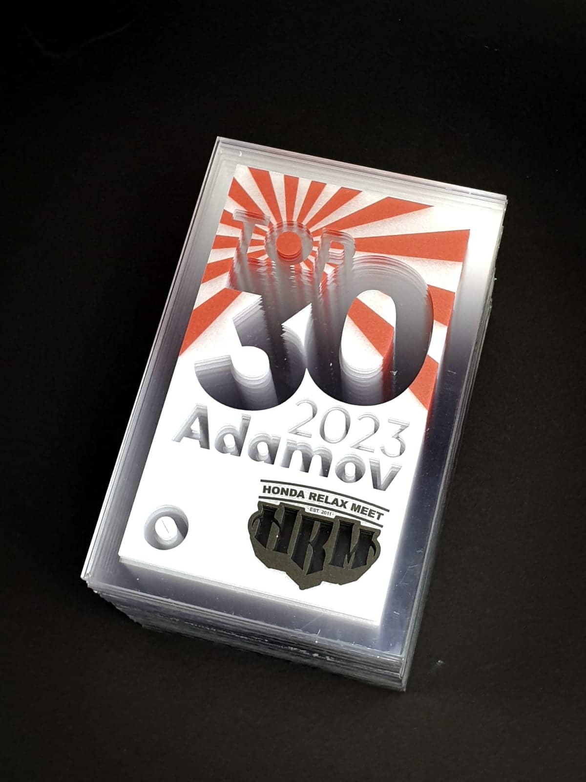 Stoh plexi plakiet TOP 30 Adamov 2023 s logom Honda Relax Meet